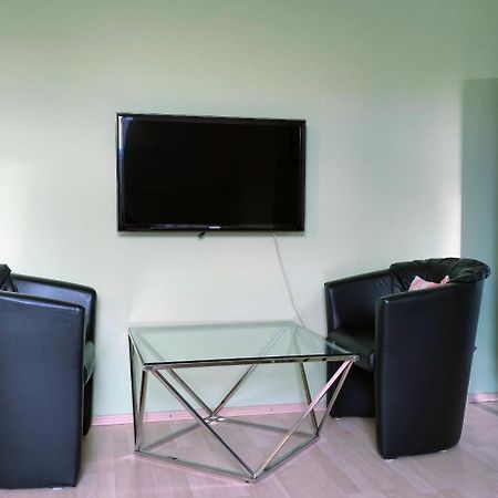 Freundlich Helles Appartment Köln Dış mekan fotoğraf