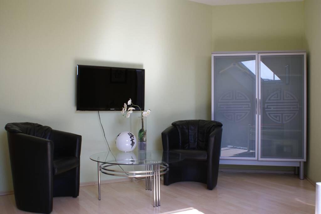 Freundlich Helles Appartment Köln Dış mekan fotoğraf